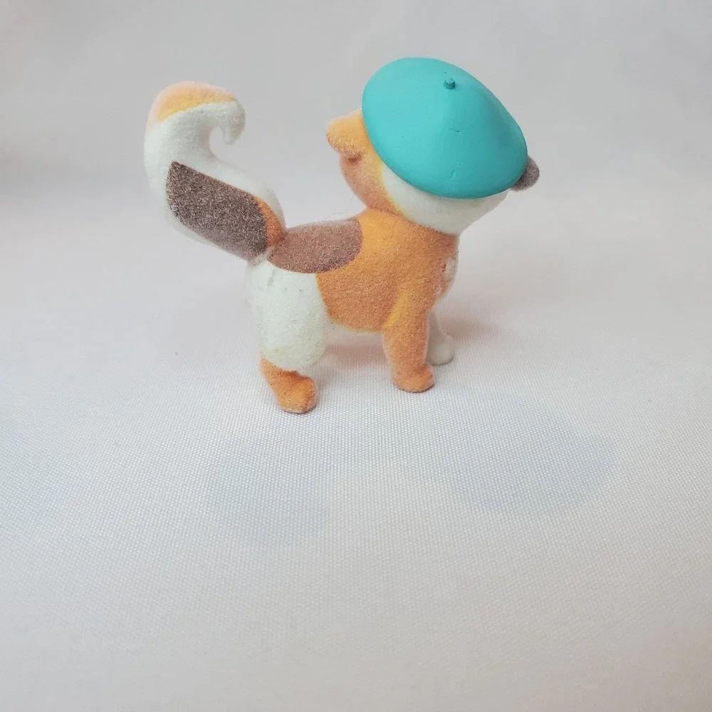 Barbie Pets Blind Bag Series 13 Cat Beret Figure Smocked